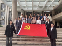 计算机与信息工程学院开展第18期拟发展对象答辩会